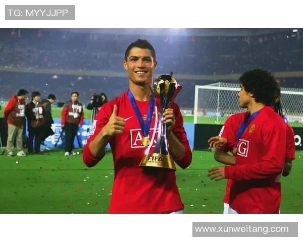 八位足球巨星名字背后的传奇故事与精彩瞬间解析 八位足球巨星名字背后的传奇故事与精彩瞬间解析