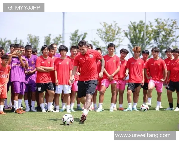 力量足球球星的崛起与挑战：探索硬汉风格的体育新潮流