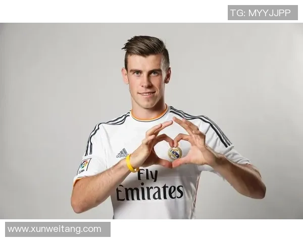 西班牙足球传奇球星回顾与未来展望,见证辉煌与挑战并存的职业生涯 西班牙足球传奇球星回顾与未来展望,见证辉煌与挑战并存的职业生涯