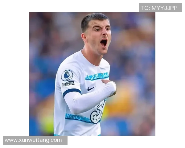 足球球星帅气头像集锦 展现足坛风采与魅力完美结合