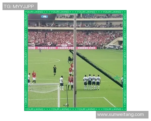 足球球星热身时刻的精彩瞬间展现与近距离细节捕捉